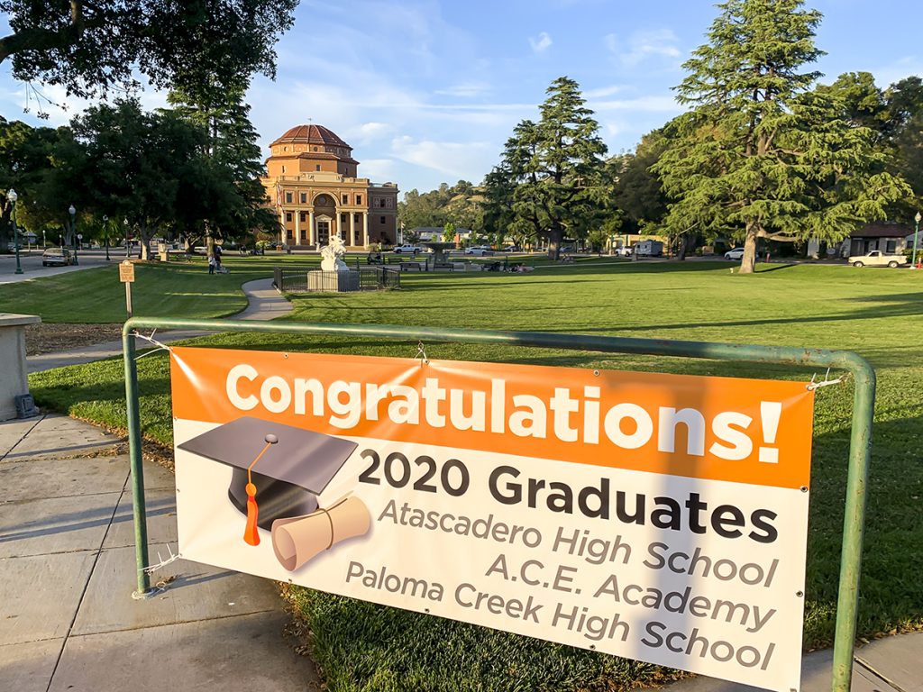 2020 Grads Park Sign