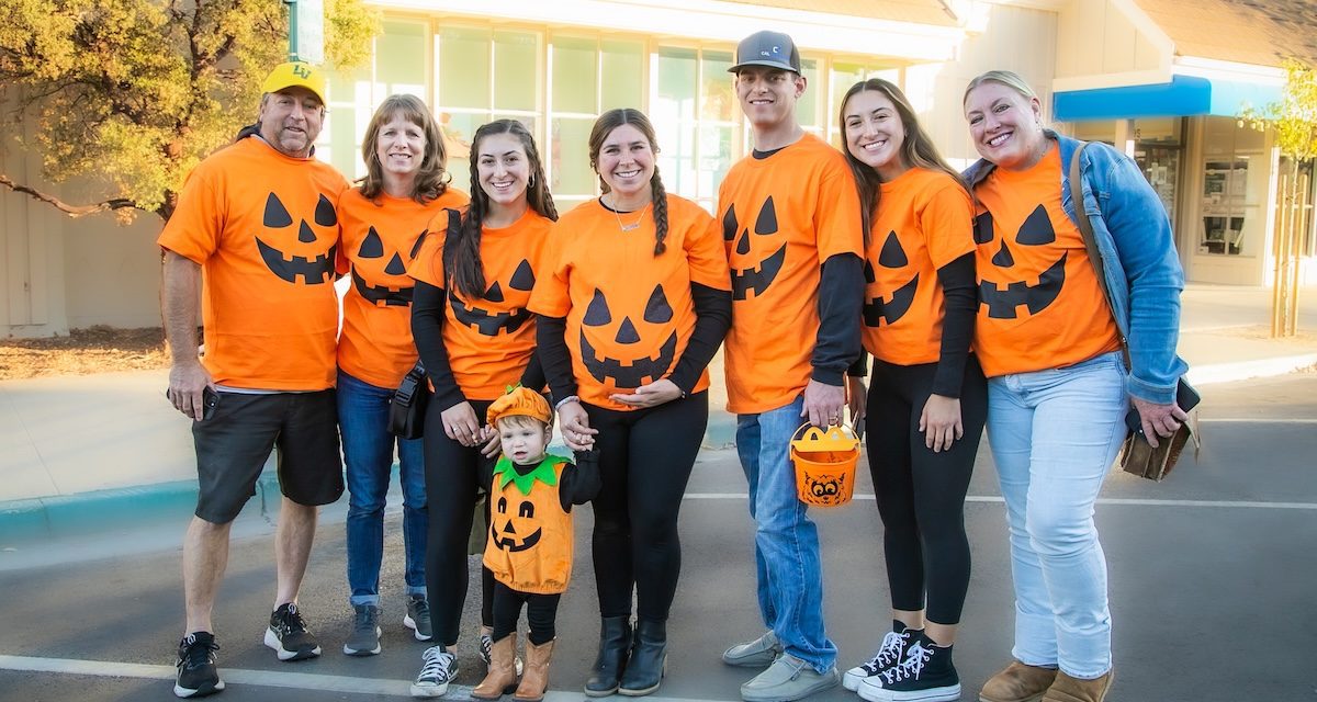 Crowds fill Entrada for annual Trick or Treat event on Halloween