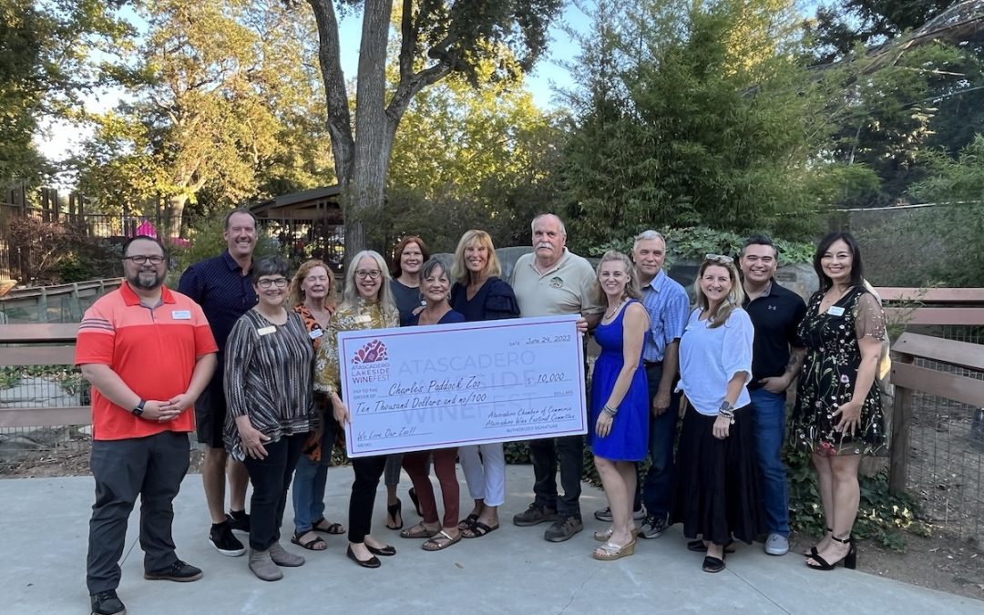 Recent Atascadero Chamber, Wine Festival Committee donate $10,000 to Charles Paddock Zoo