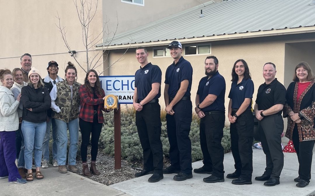 Recent Cuesta EMT Students Donate AEDs to ECHO
