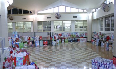 CAPSLO Receives Over 1,100 Gifts for Head Start Students