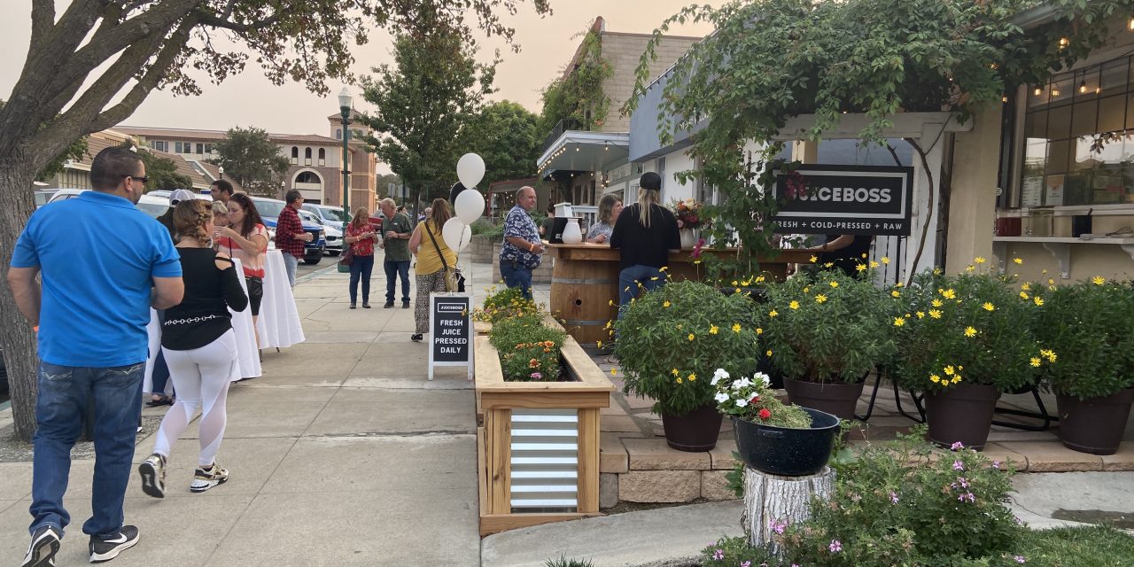 Atascadero Holds the First Art Wine and Brew Tour of 2021