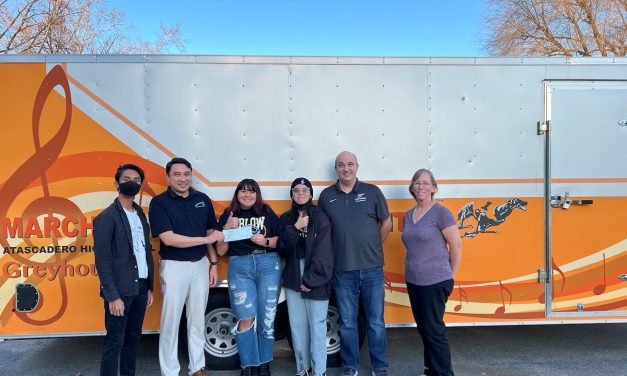 <strong>SLO Masons Donate to AHS Music Program</strong>