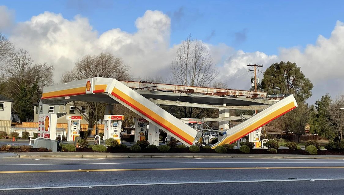 The Shell Station on Morro Road Sustains Damage During Storm