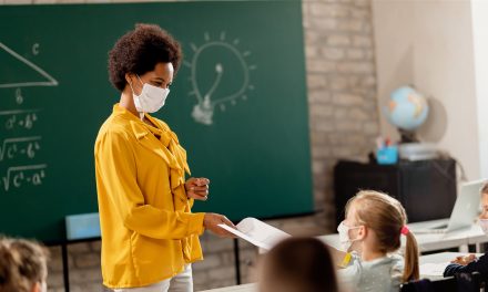 AUSD School Board Addresses Mask Mandates